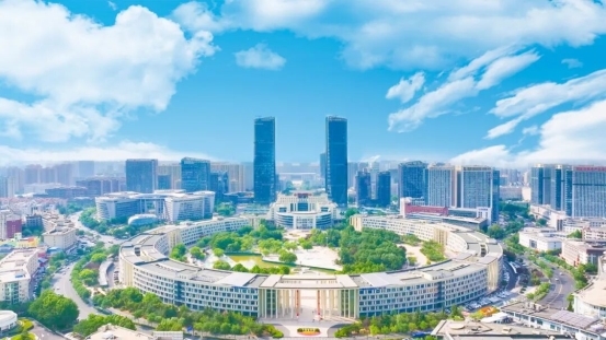 济南“智芯”赋能绿色电网 为每度电“碳”寻高效未来